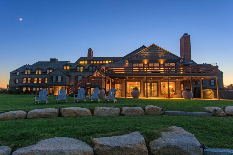 Weekapaug Inn image 1